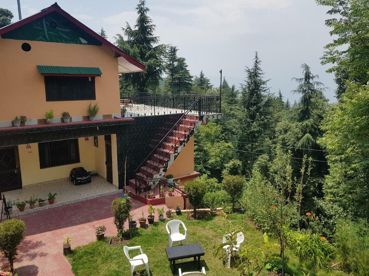 Aditya Homestay Далхаузі Екстер'єр фото
