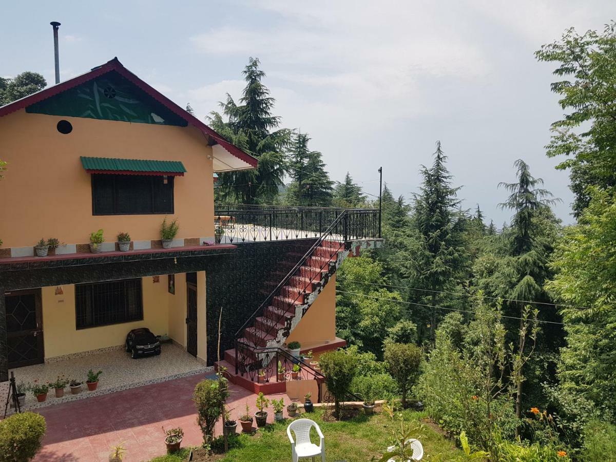Aditya Homestay Далхаузі Екстер'єр фото